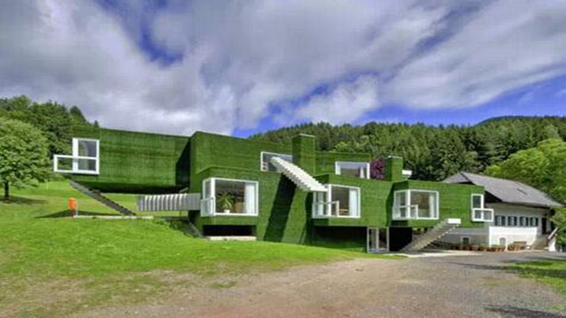 STP保溫板——建筑行業(yè)的綠色革命