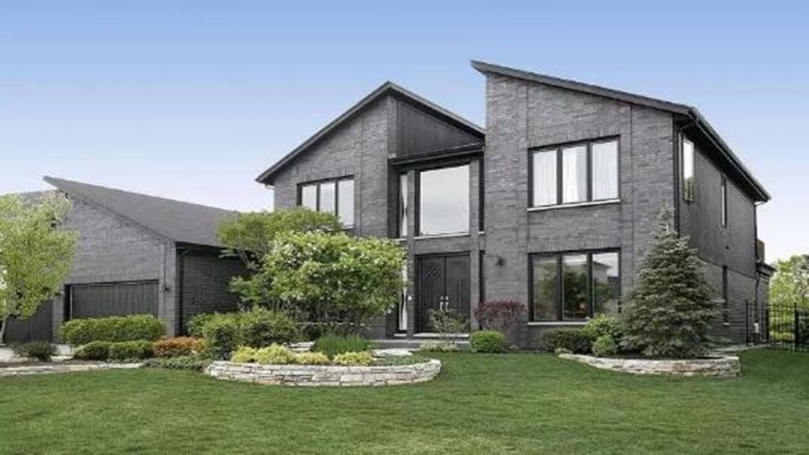 深受市場(chǎng)歡迎的保溫產(chǎn)品——無(wú)機(jī)纖維真空保溫板